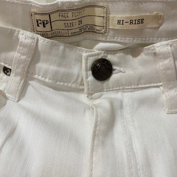 Free People High Rise White Jeans - Picture 3 of 9